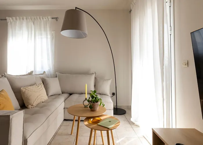 Ursa Minor Ferienhaus Mousata